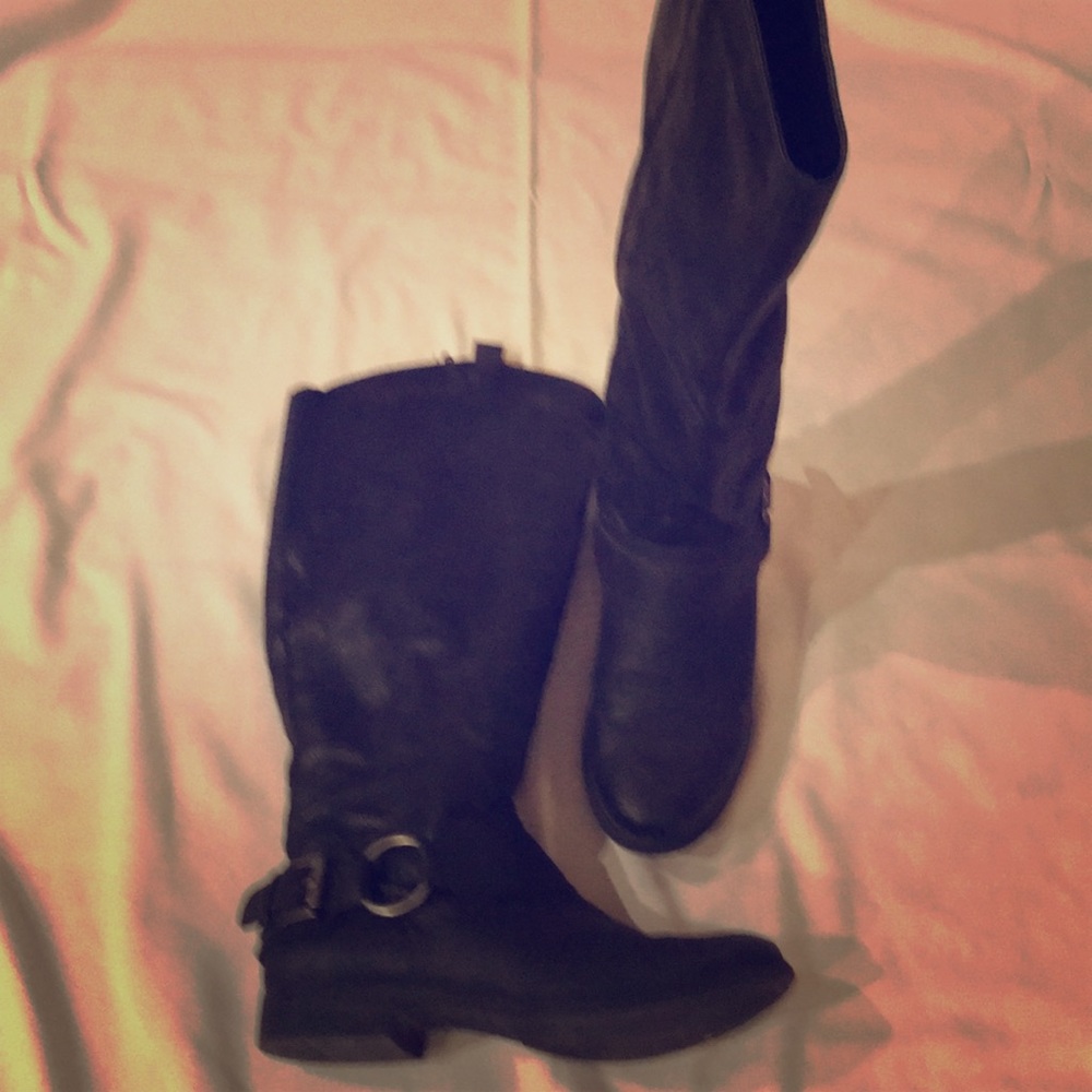 Bass Black Wide Calf Boots
